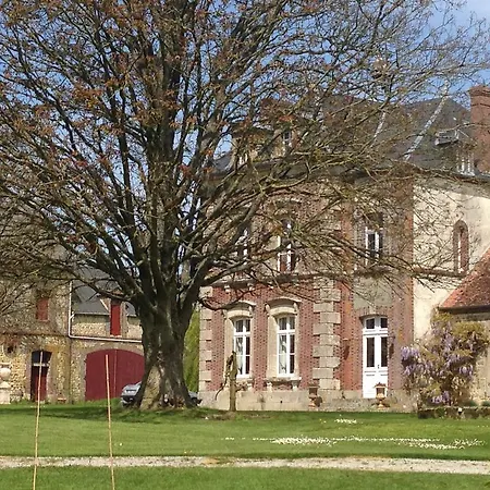Bed and breakfast Domaine De La Rue Saint-Léonard-des-Parcs