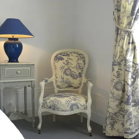 Domaine De La Rue Bed and breakfast *