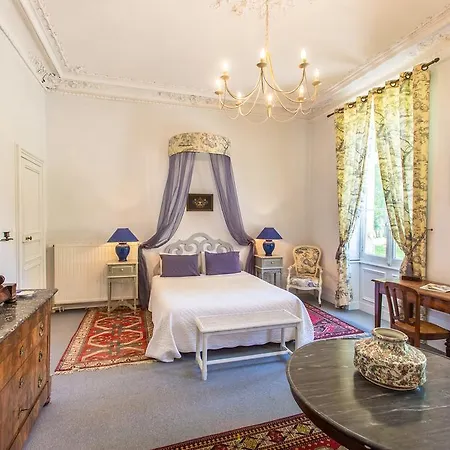 Bed and breakfast Domaine De La Rue Saint-Léonard-des-Parcs